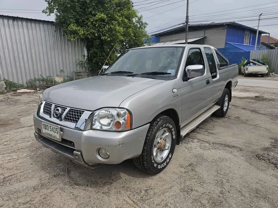 2005 Nissan Frontier I 2