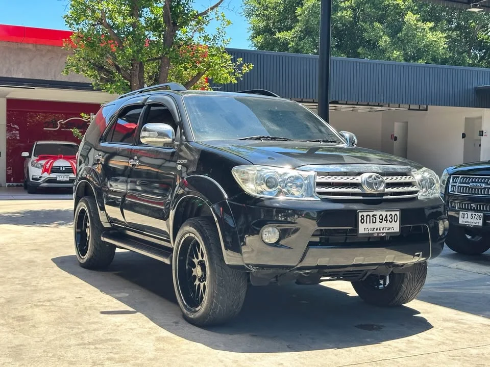 2009 Toyota Fortuner I 2