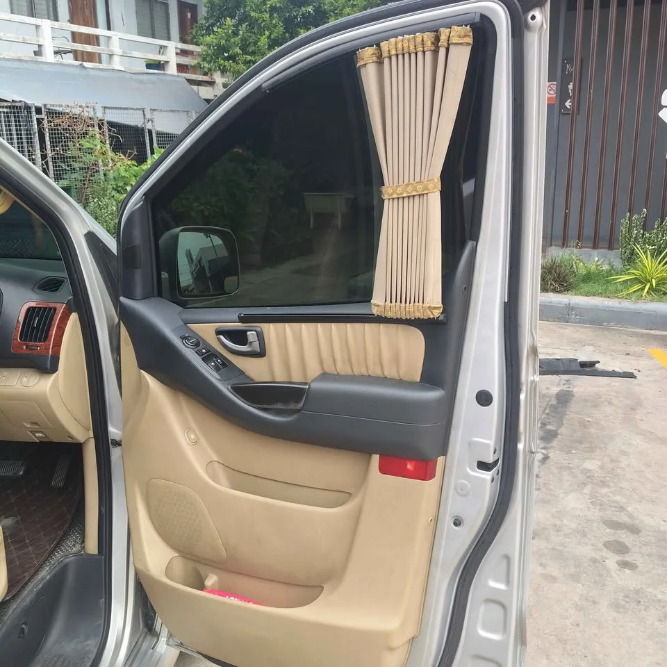 2010 Hyundai H-1 II 2