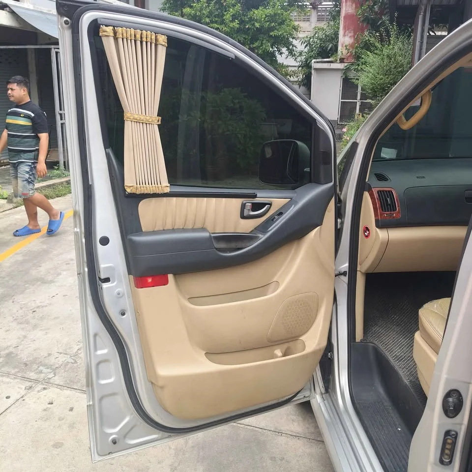 2010 Hyundai H-1 II 3
