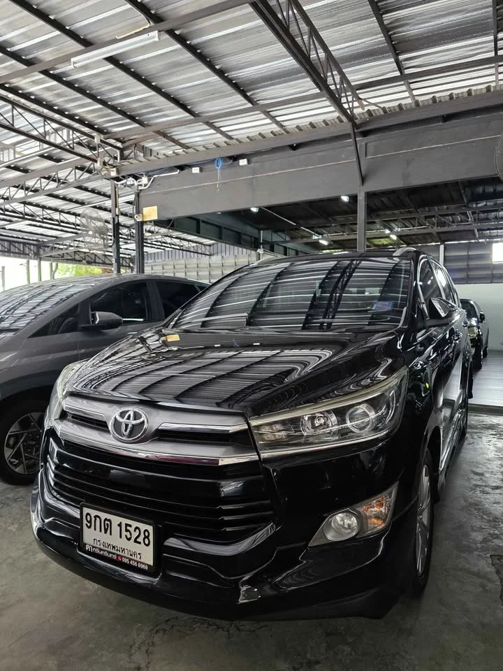2019 Toyota Innova II 3