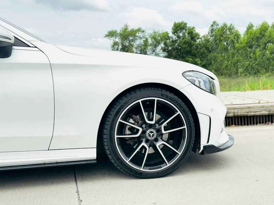 2021 Benz C-Class C205 2