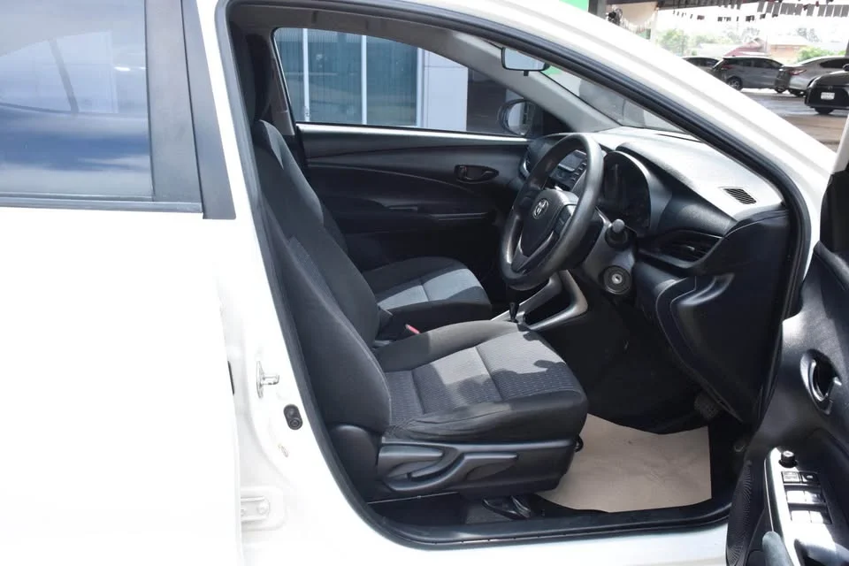 2019 Toyota Yaris ATIV III 3