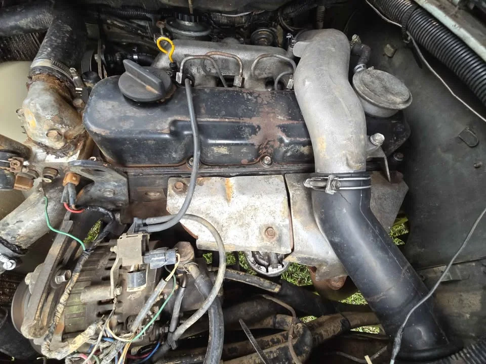 1986 Nissan Urvan IV (E24) 3