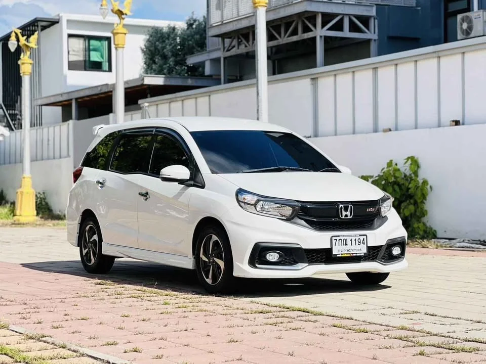 2018 Honda Mobilio II 2