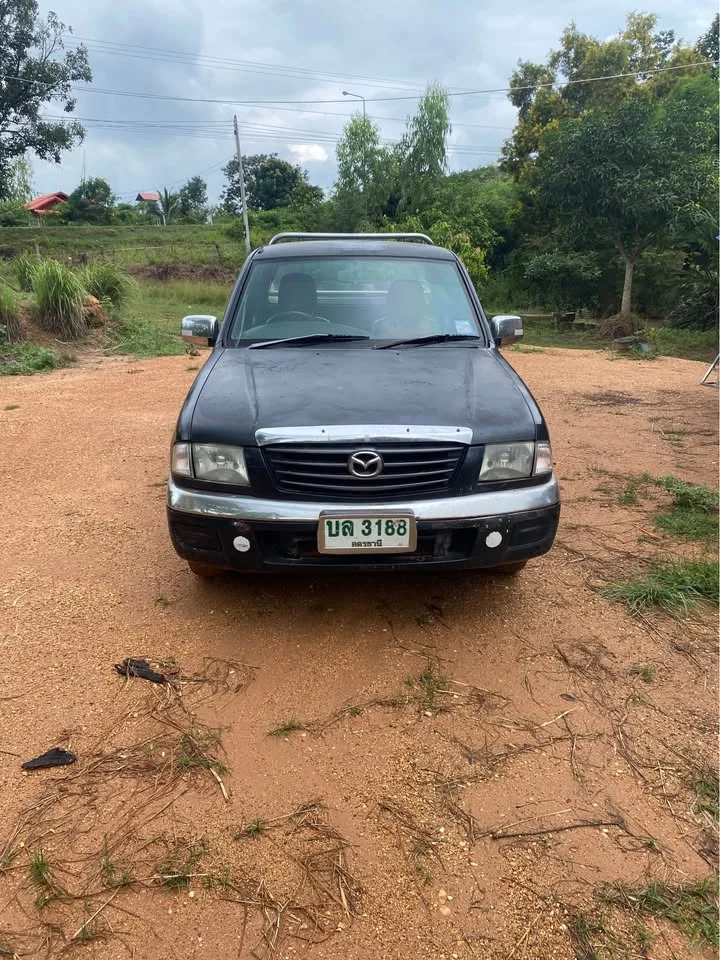 1994 Mazda 2500 Fighter V 2