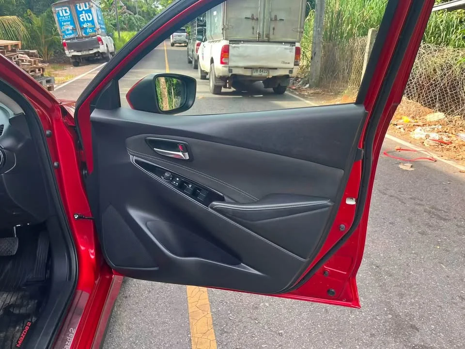 2019 Mazda 2 III 3