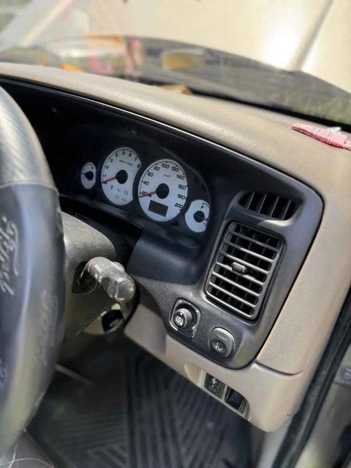 2004 Ford Escape I 2