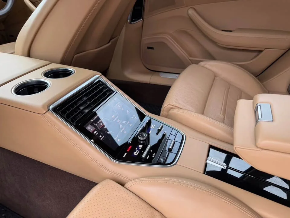 2017 Porsche Panamera II 3