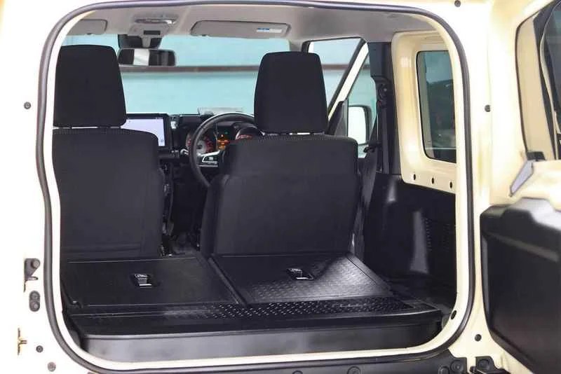 2023 Suzuki Jimny IV 3