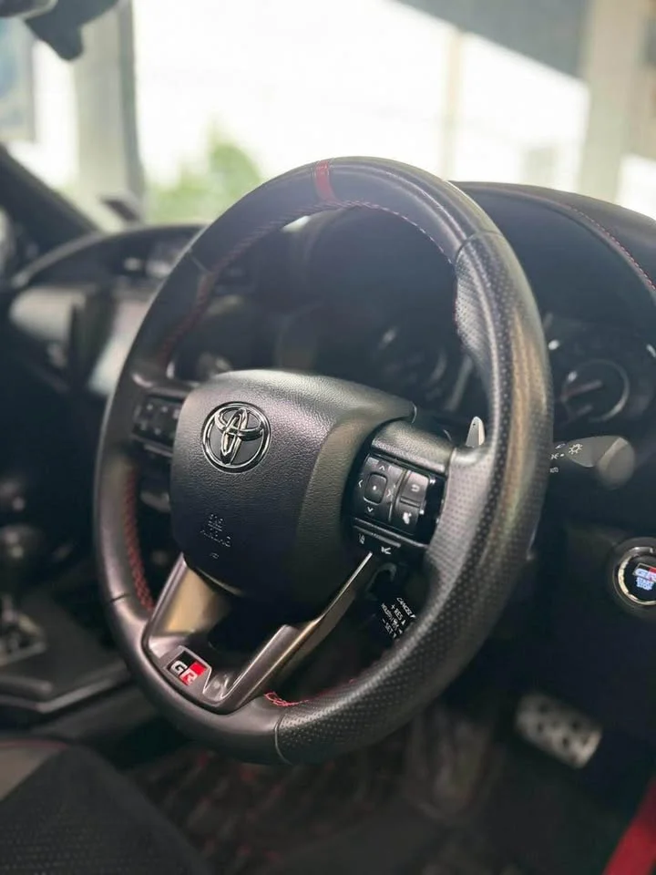2022 Toyota Fortuner II 2