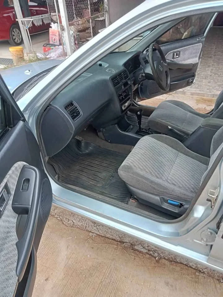1996 Honda City III 2
