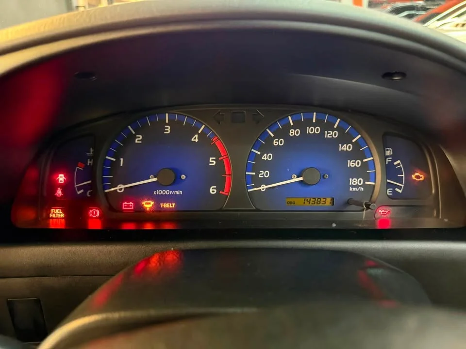 2002 Toyota Hilux Tiger VI 3
