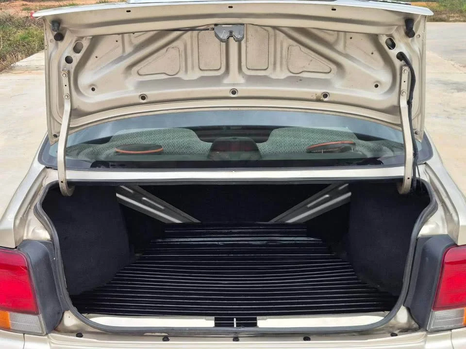 1997 Honda City III 3