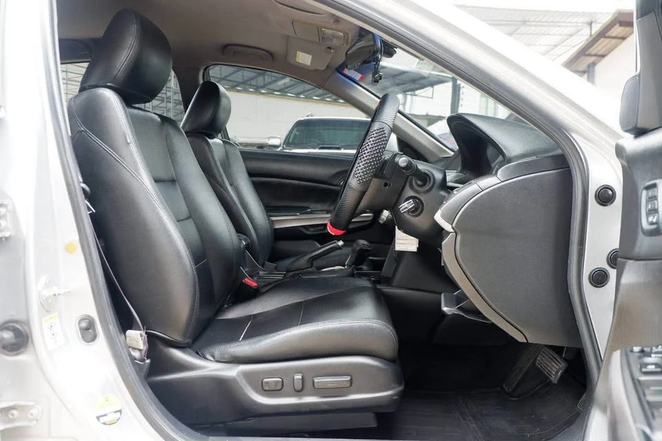 2011 Honda Accord VIII 2