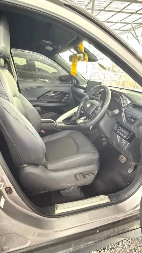 2024 Toyota Yaris Cross AC200 3