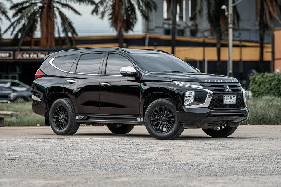 2022 Mitsubishi Pajero Sport III 2