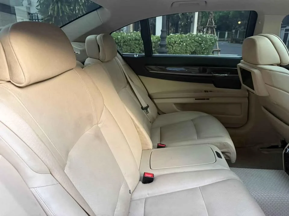 2011 BMW 7er F01, F02 3