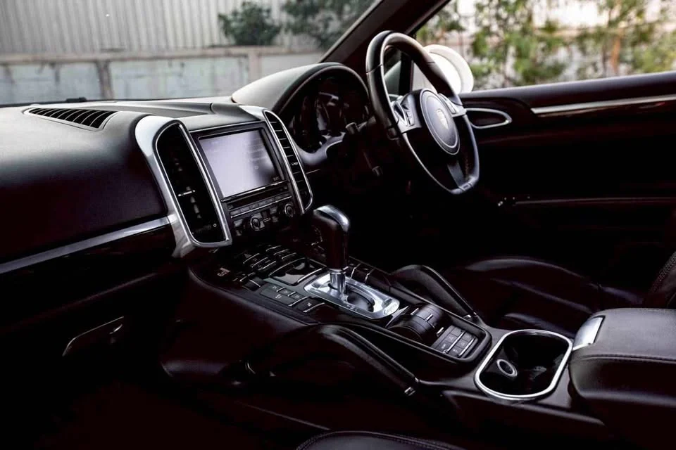 2010 Porsche Cayenne II 2