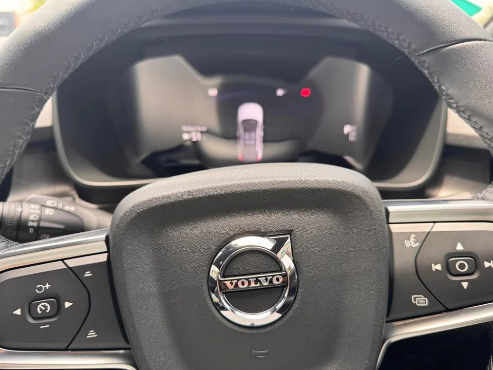 2024 Volvo EC40 I 2