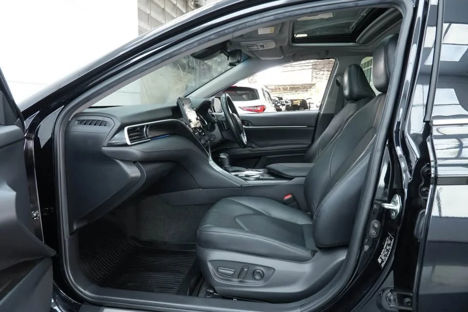 2022 Toyota Camry VIII (XV70) 2
