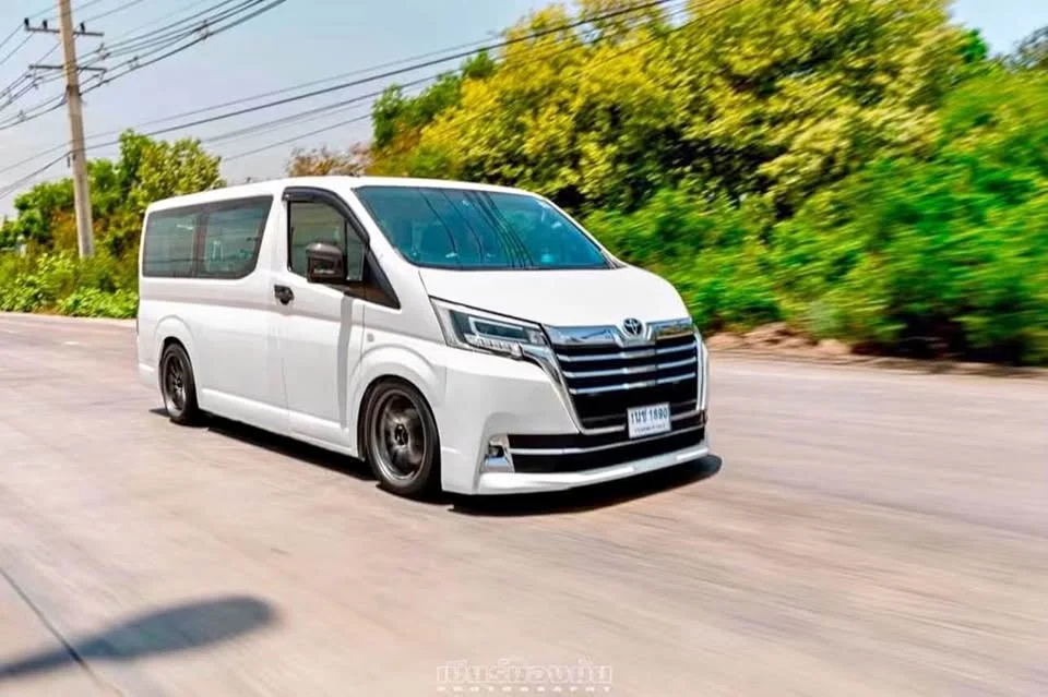 2019 Toyota HiAce VI (H300) 3