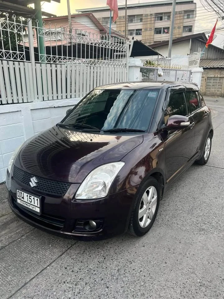 2011 Suzuki Swift I 3