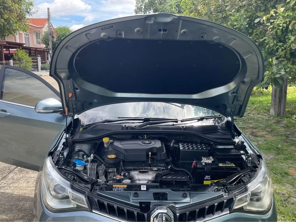 2017 MG 5 I  3