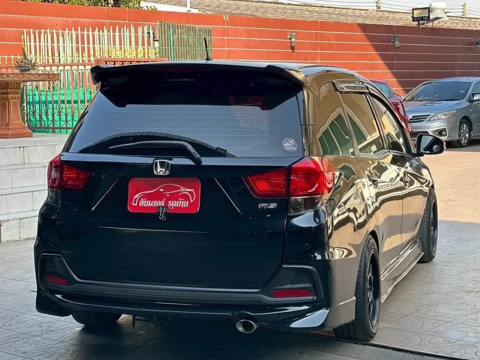 2014 Honda Mobilio II 2
