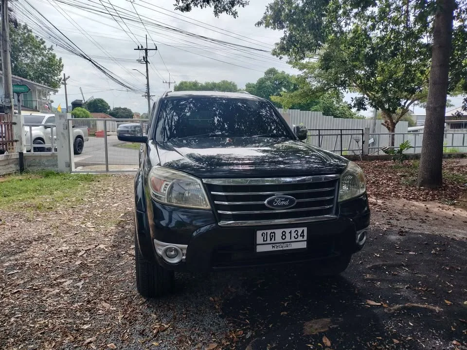2011 Ford Everest I 2