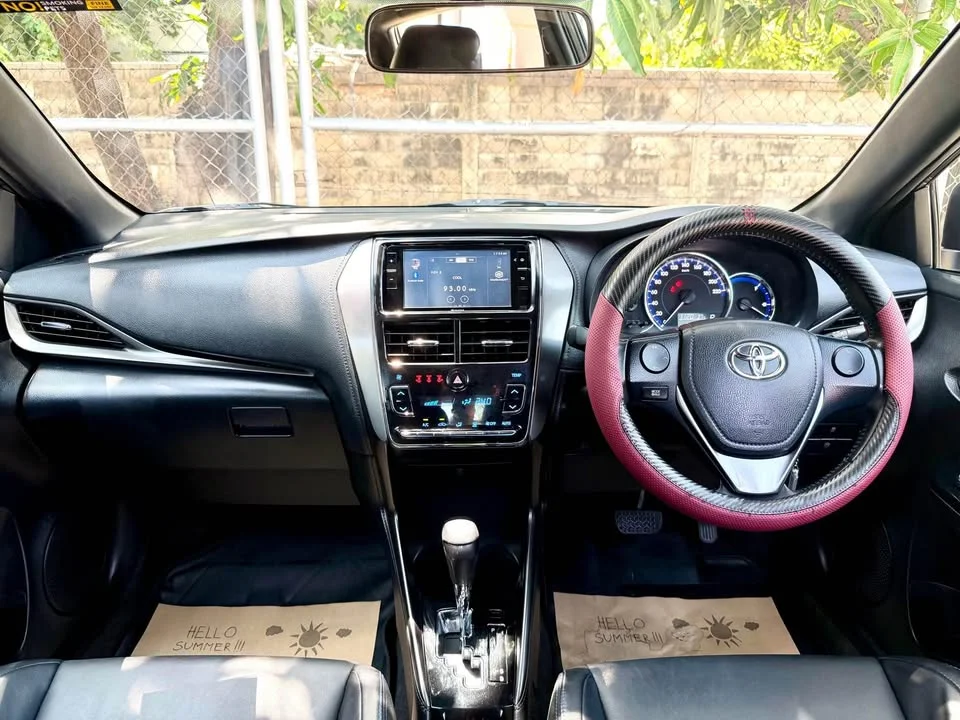 2022 Toyota Yaris III 3