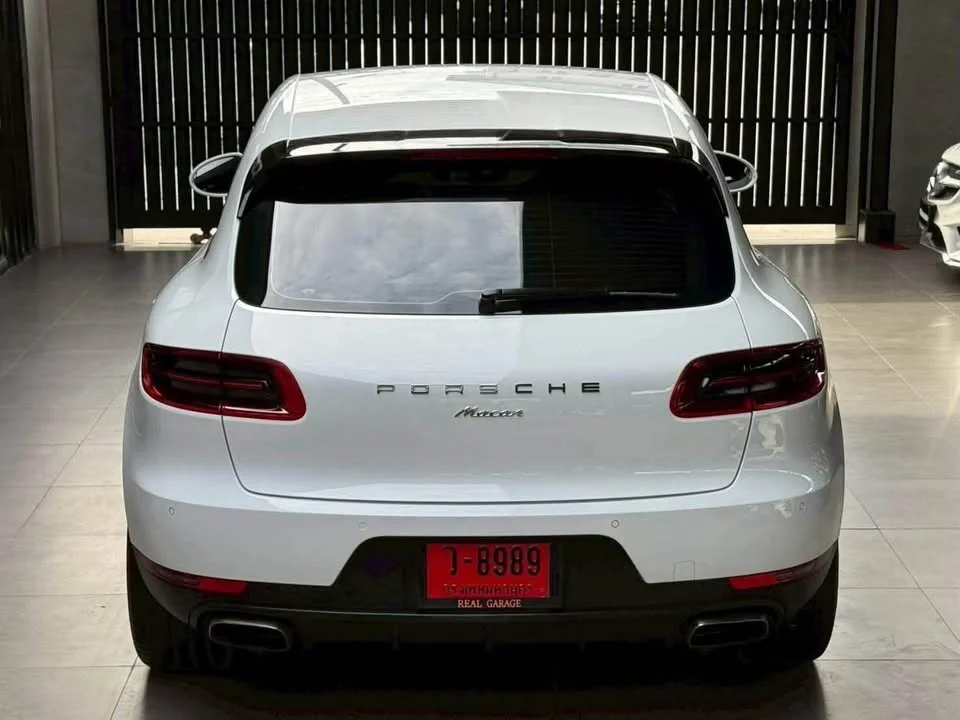 2018 Porsche Macan I 3