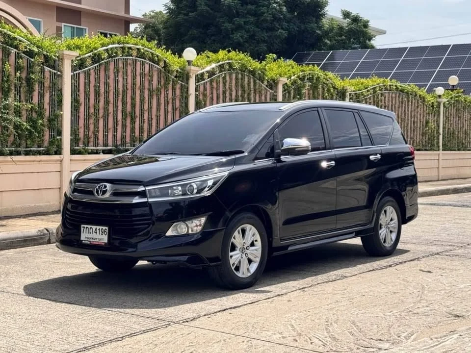 2018 Toyota Innova II 3