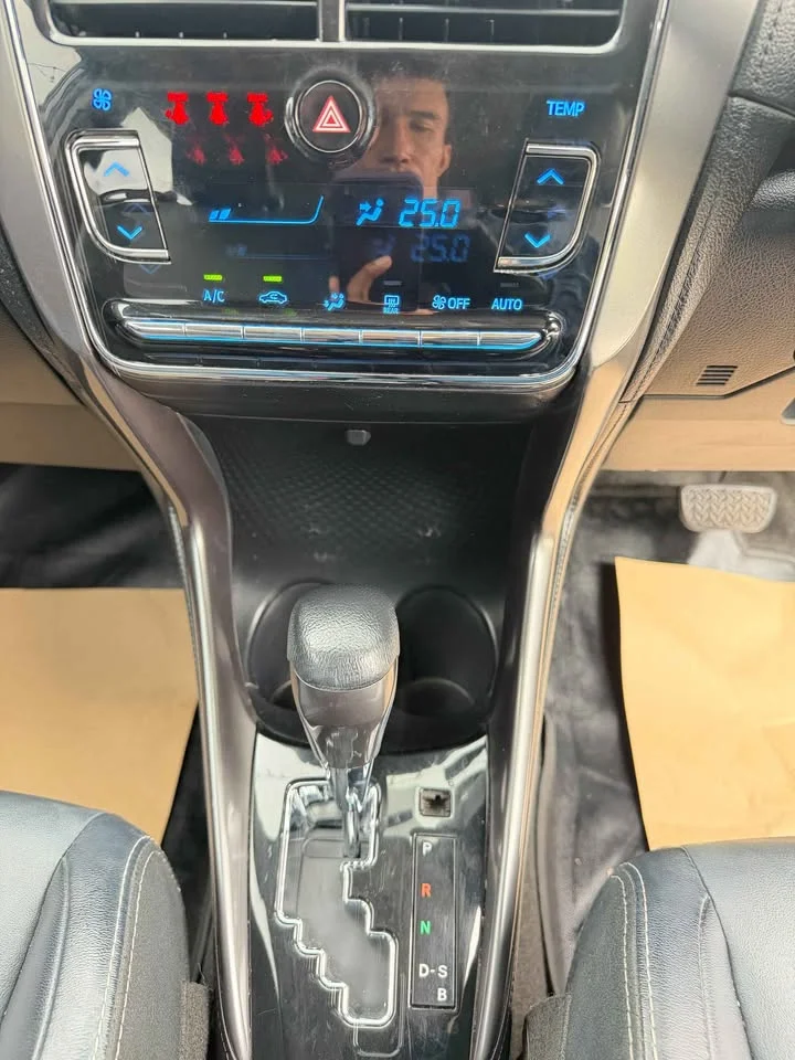 2021 Toyota Yaris ATIV III 3