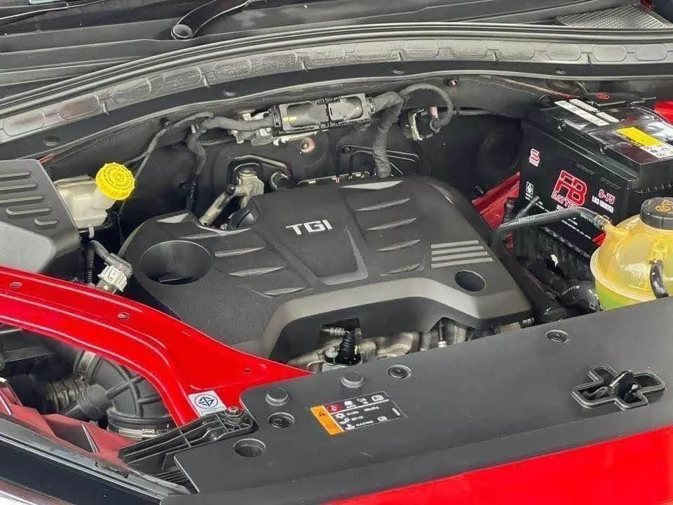 2019 MG HS 3