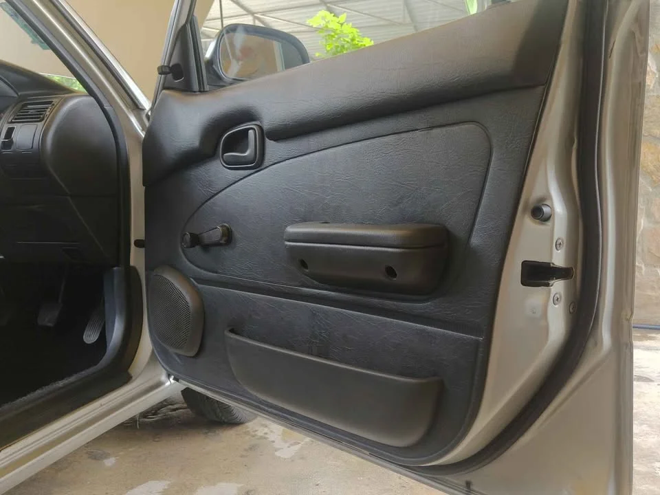 1995 Toyota Corolla Altis VII (E100) 3