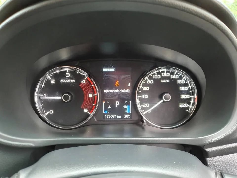 2017 Mitsubishi Pajero Sport III 2