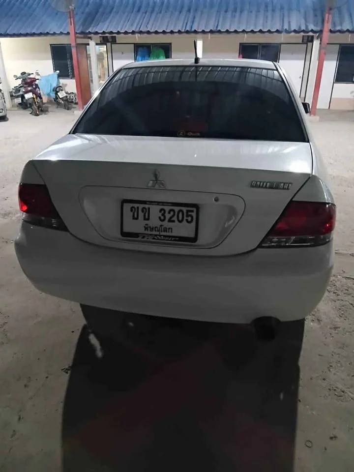 2011 Mitsubishi Lancer VIII 2