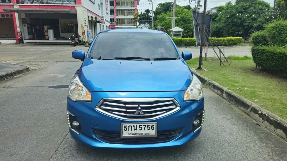2015 Mitsubishi Attrage VI 3