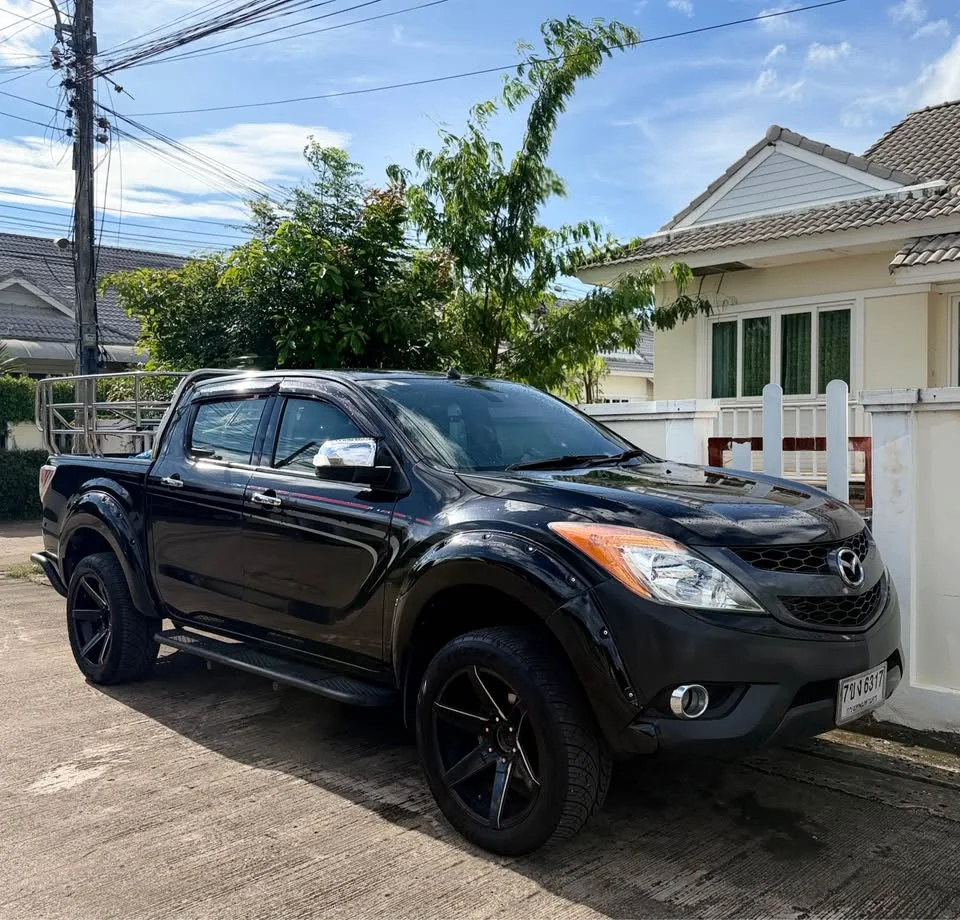 2013 Mazda BT-Series II 3