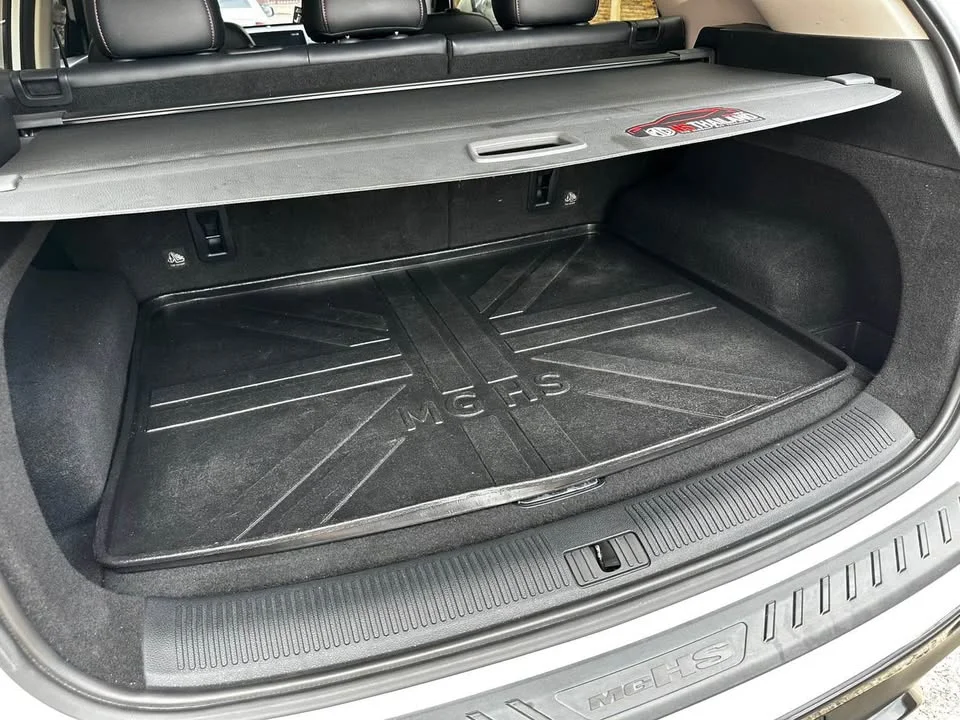 2021 MG HS 2