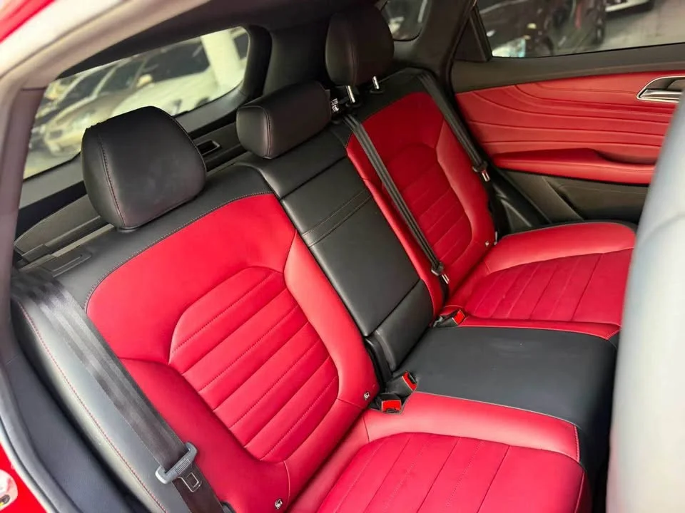 2019 MG HS 2
