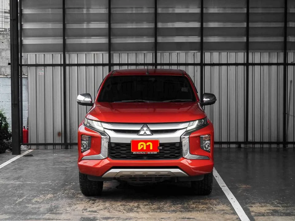 2020 Mitsubishi Triton V 3