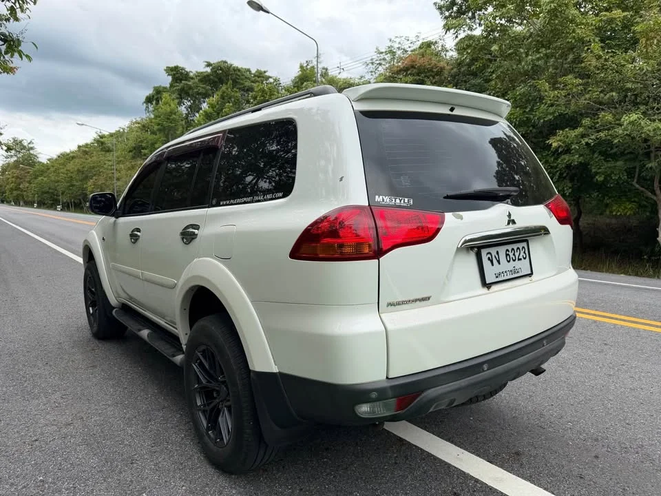 2012 Mitsubishi Pajero Sport II 3