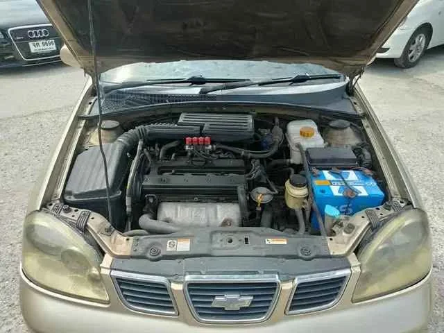 2005 Chevrolet Optra 2