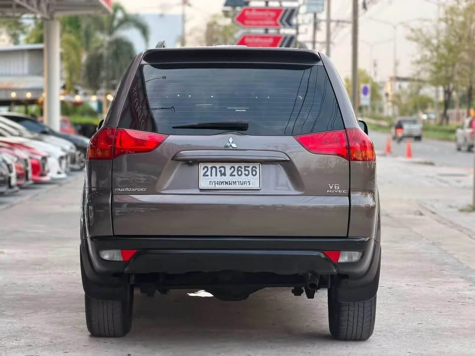 2012 Mitsubishi Pajero Sport II 3