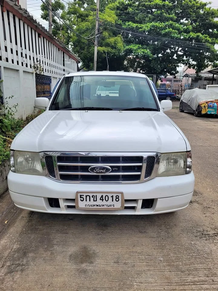 2004 Mazda 2500 Fighter V 2
