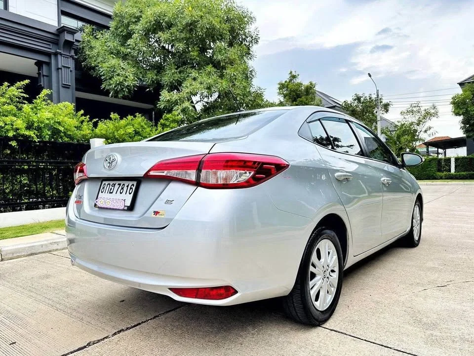 2019 Toyota Yaris ATIV III 3