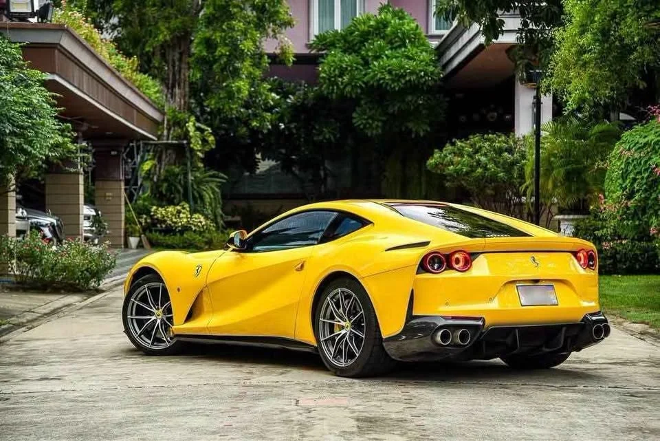Ferrari 812 Superfast 3