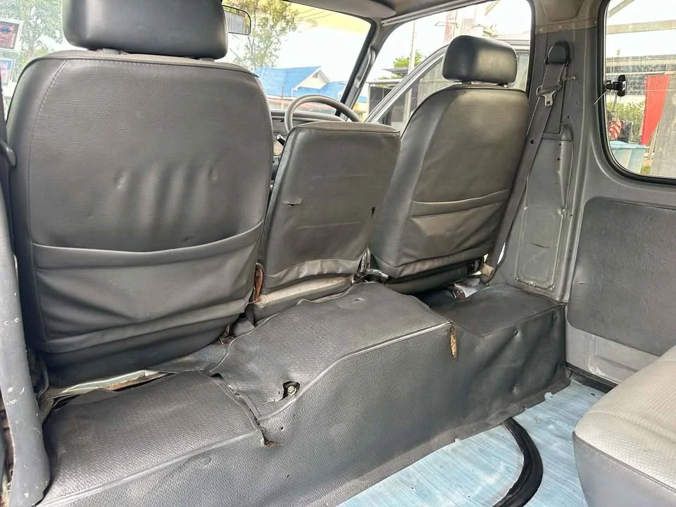 1999 Toyota Commuter IV (H100) 2
